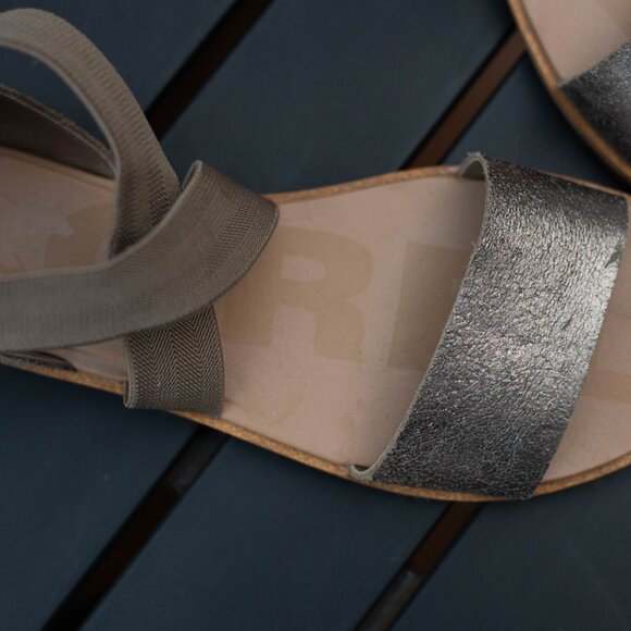 Sorel Ella II Sandals Womens US 8 Strappy Slip On Flats Metallic Ash Brown - Picture 12 of 16